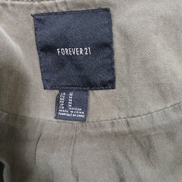 Forever 21 Studded Moto Jacket Women’s Medium Olive Green Open Front - Picture 5 of 6